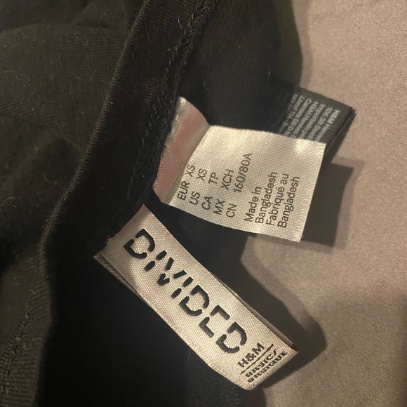 XS h&m black bandeau - Picture 2 of 2